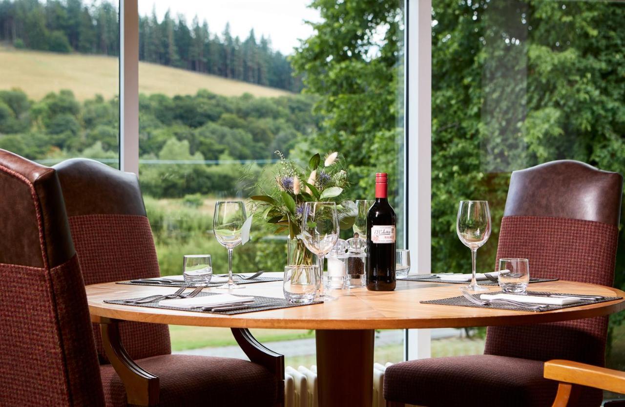 Macdonald Cardrona Hotel, Golf & Spa Peebles Eksteriør bilde