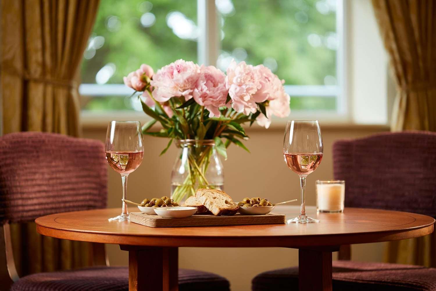 Macdonald Cardrona Hotel, Golf & Spa Peebles Eksteriør bilde